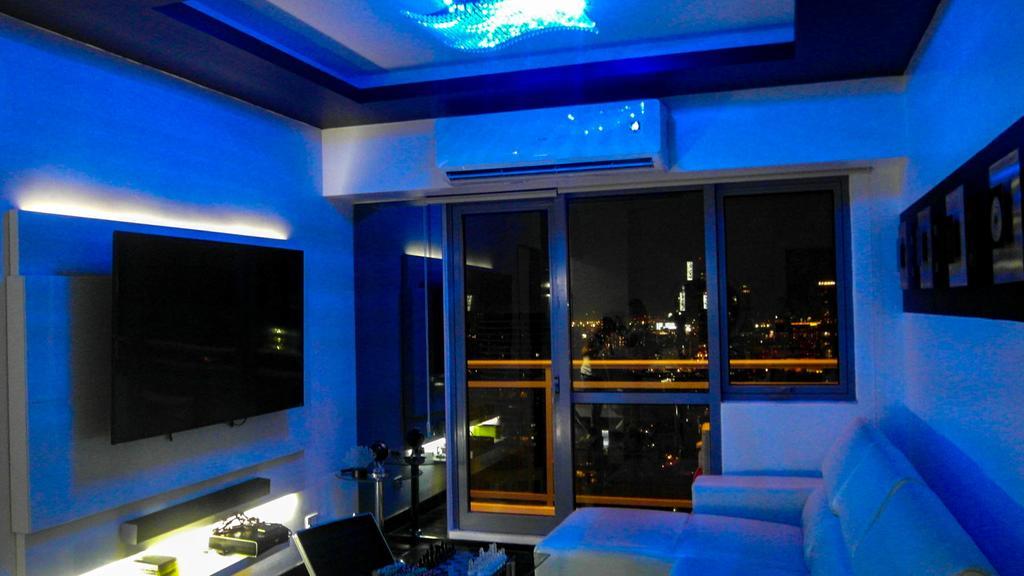 Modern Luxury Lower Penthouse Unit Manila Exterior photo