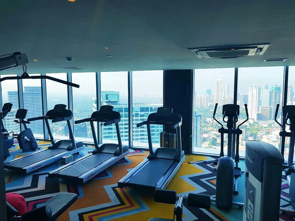 Modern Luxury Lower Penthouse Unit Manila Exterior photo